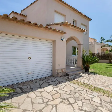Belvilla By Oyo Nautic Palmera Villa Sant Pere Pescador